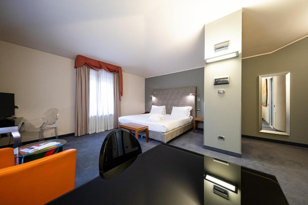 Presezzo Settecento Hotel מראה חיצוני תמונה